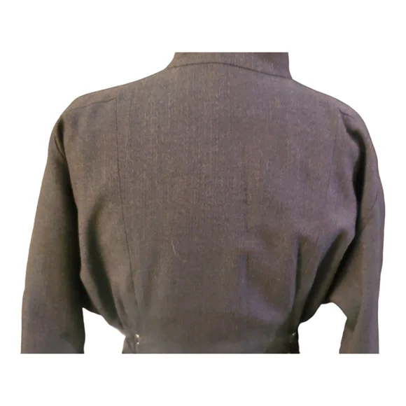 Very Cool  Small Womans Coat, lacing at sides. - Picture 4 of 9